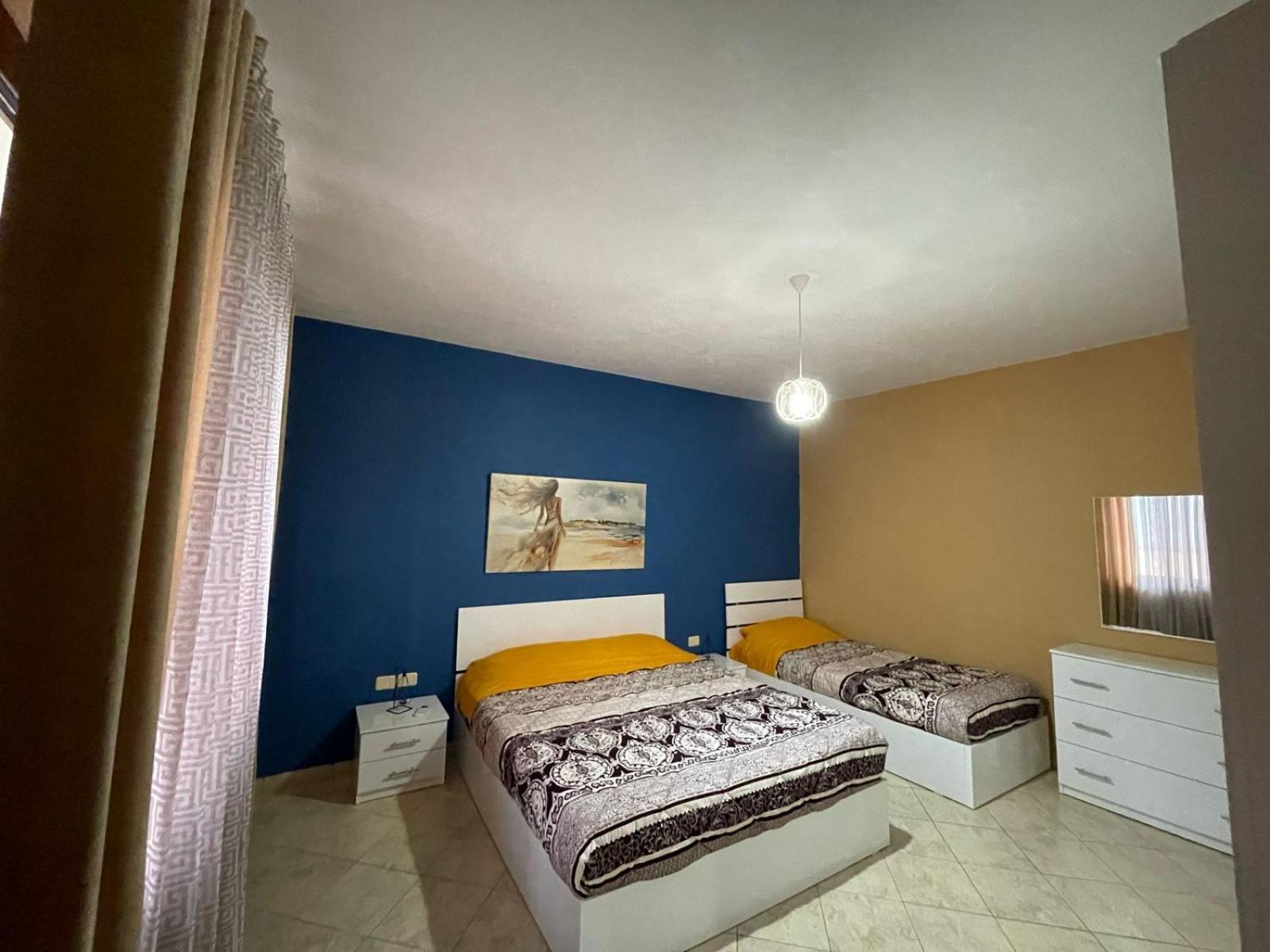 Guest House Tian & Hojz Durrës Habitación foto
